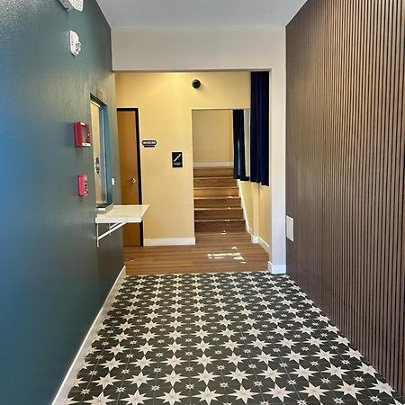 Star Inn Hotel Maywood Dış mekan fotoğraf